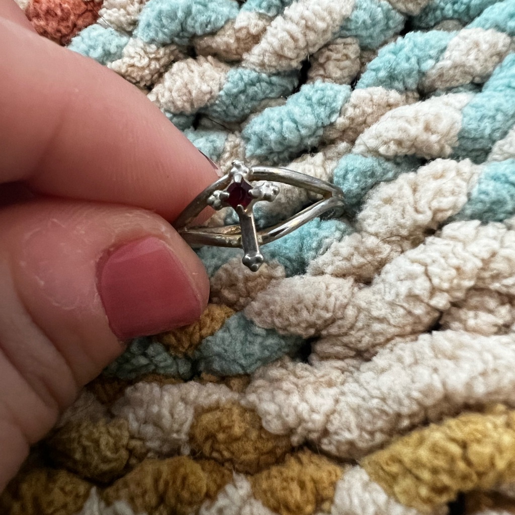 Cross Adjustable Ring